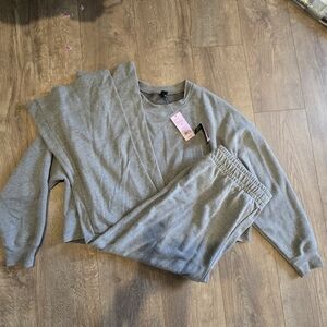 Nwt Grey Wild Fable Sweat Suit Crop Sweat Shirt Wide Leg Sweat Pants Womens Size